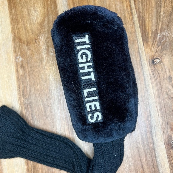 Adams Golf | Tight Lies Fairway 7 Club Head Cover - Picture 2 of 6